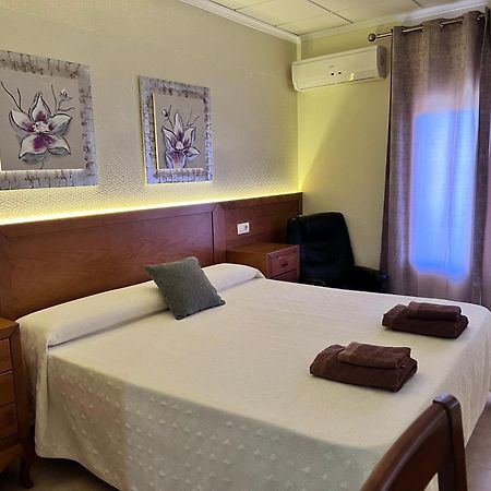 Hotel Don Juan Puente De Genave Luaran gambar