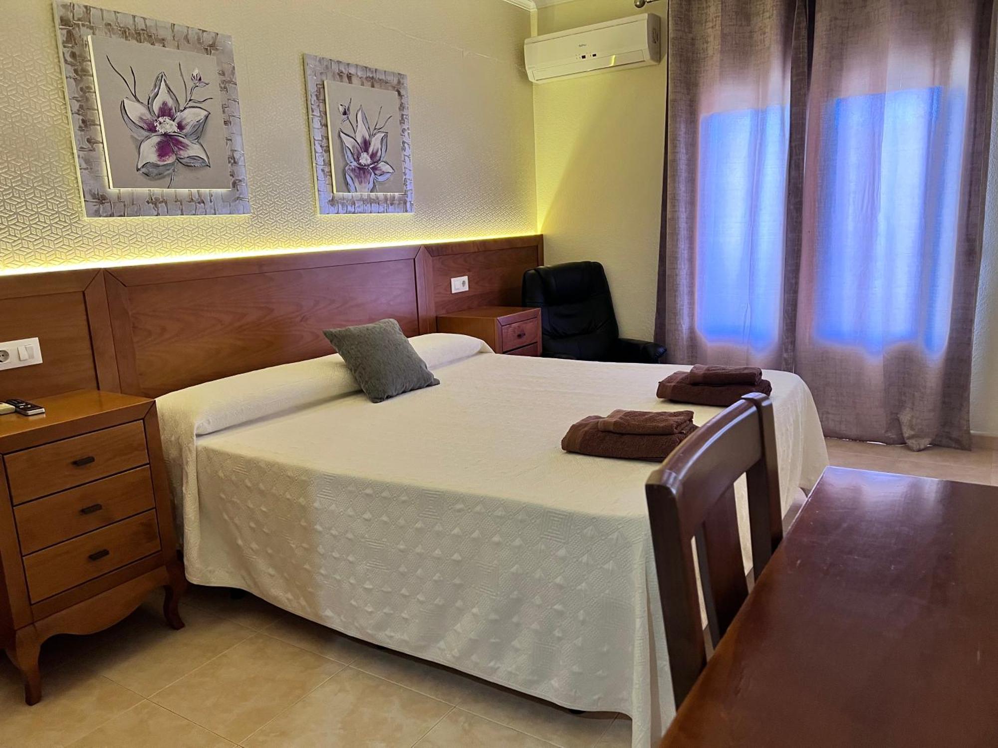 Hotel Don Juan Puente De Genave Luaran gambar