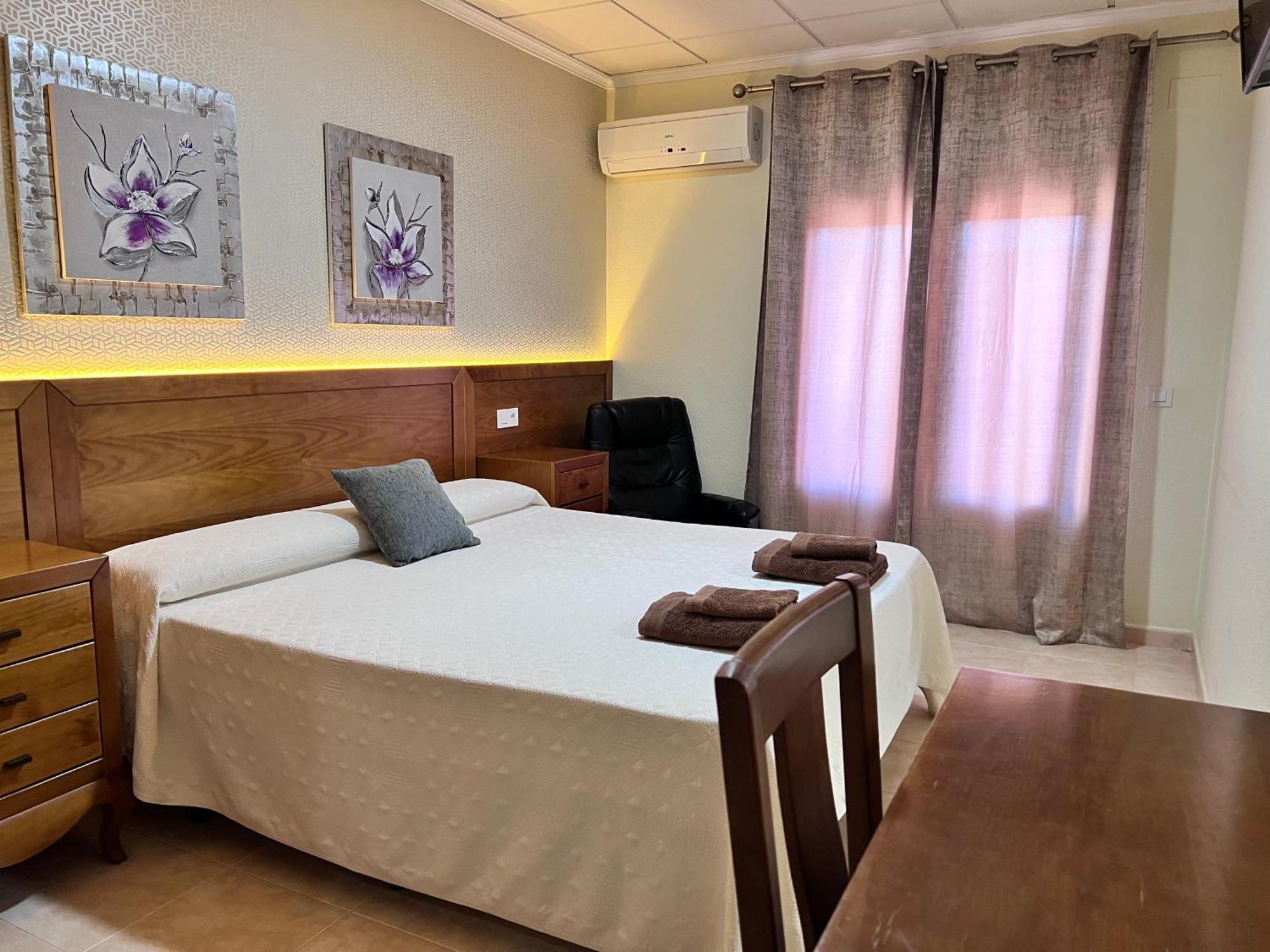 Hotel Don Juan Puente De Genave Luaran gambar