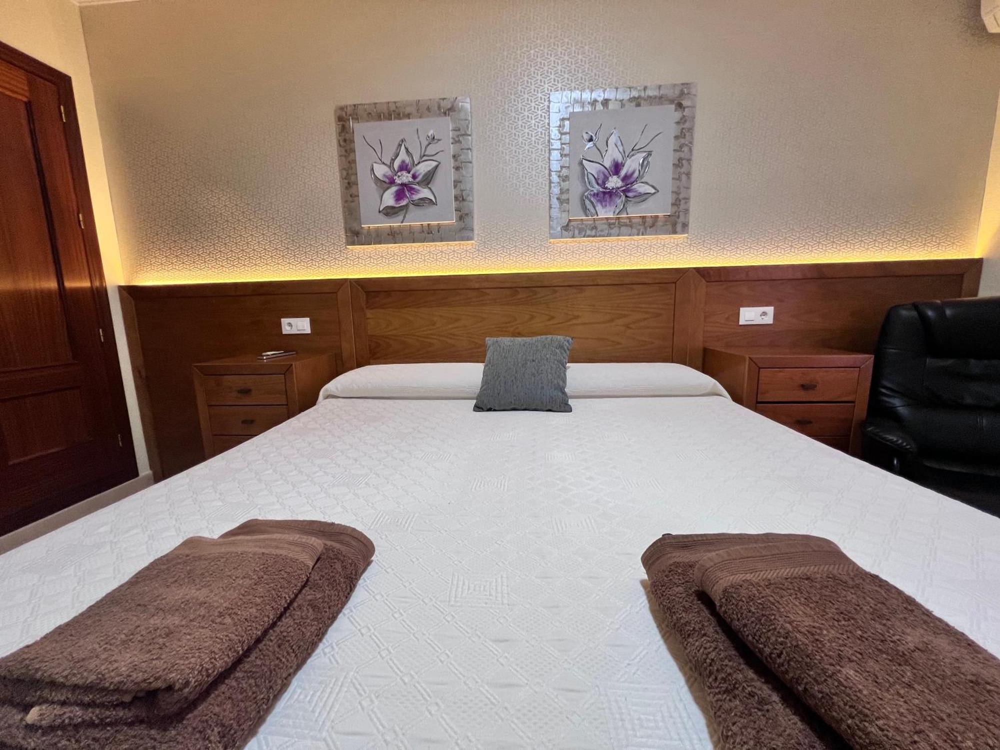 Hotel Don Juan Puente De Genave Luaran gambar