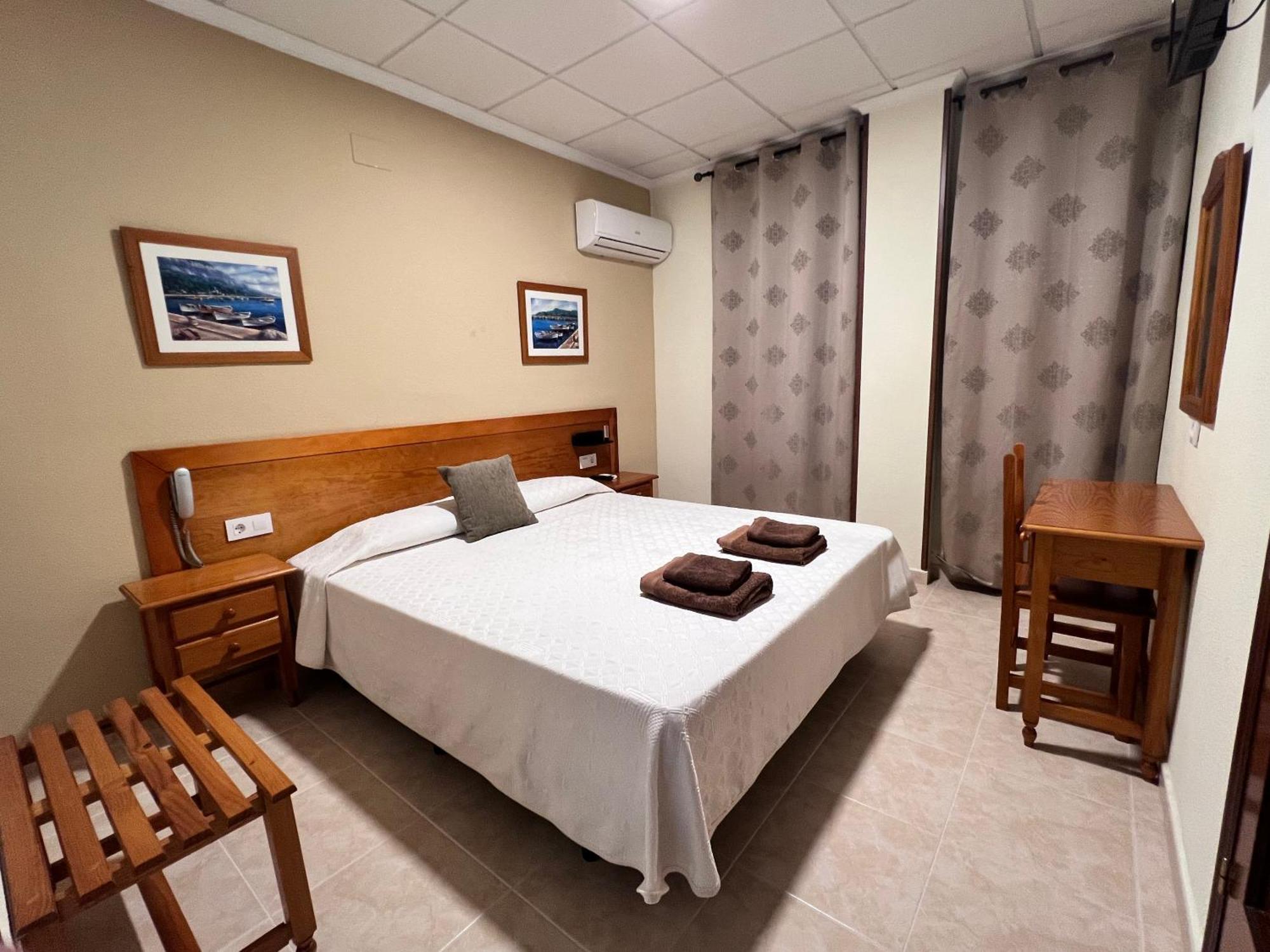 Hotel Don Juan Puente De Genave Luaran gambar