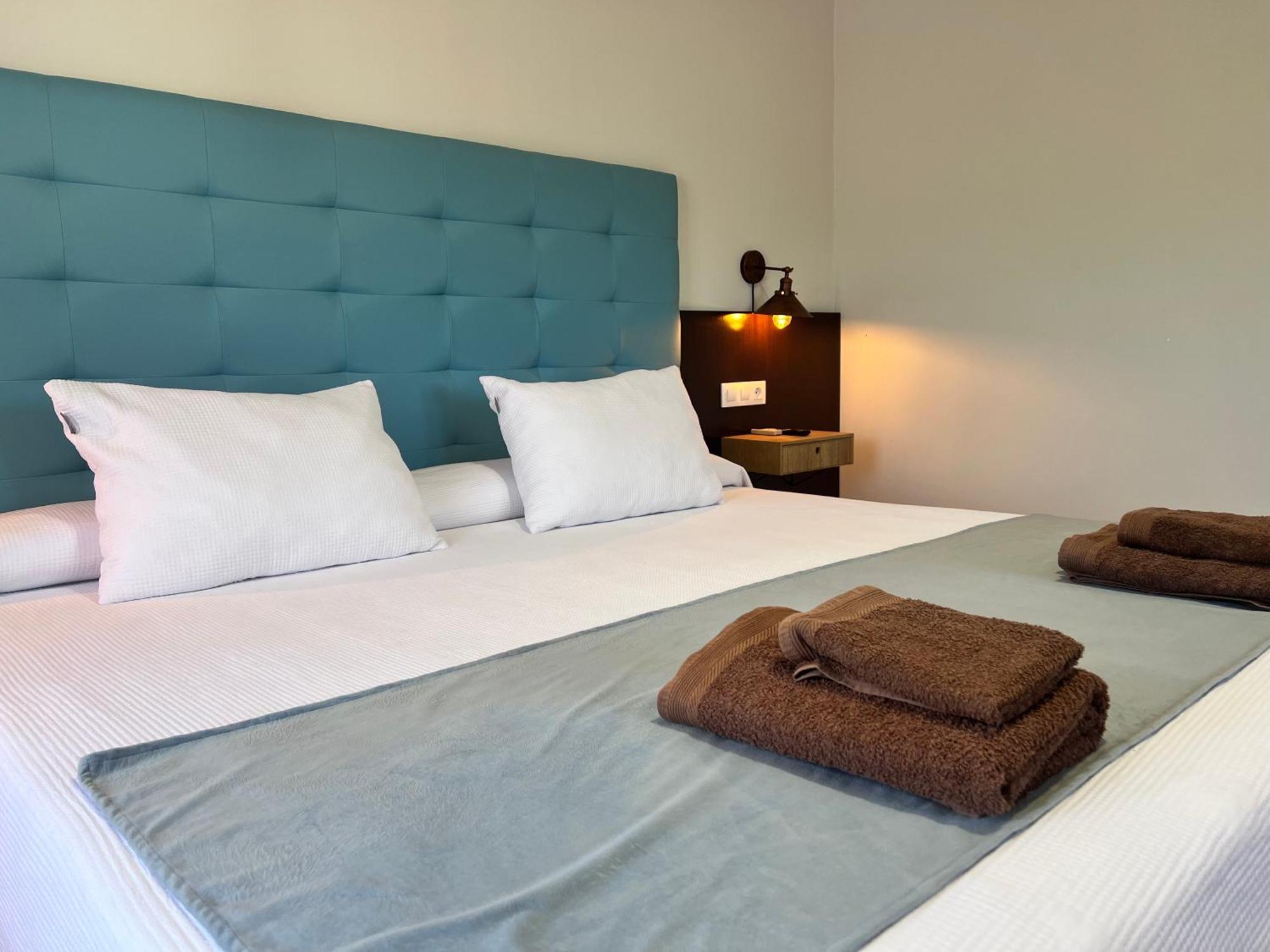 Hotel Don Juan Puente De Genave Luaran gambar