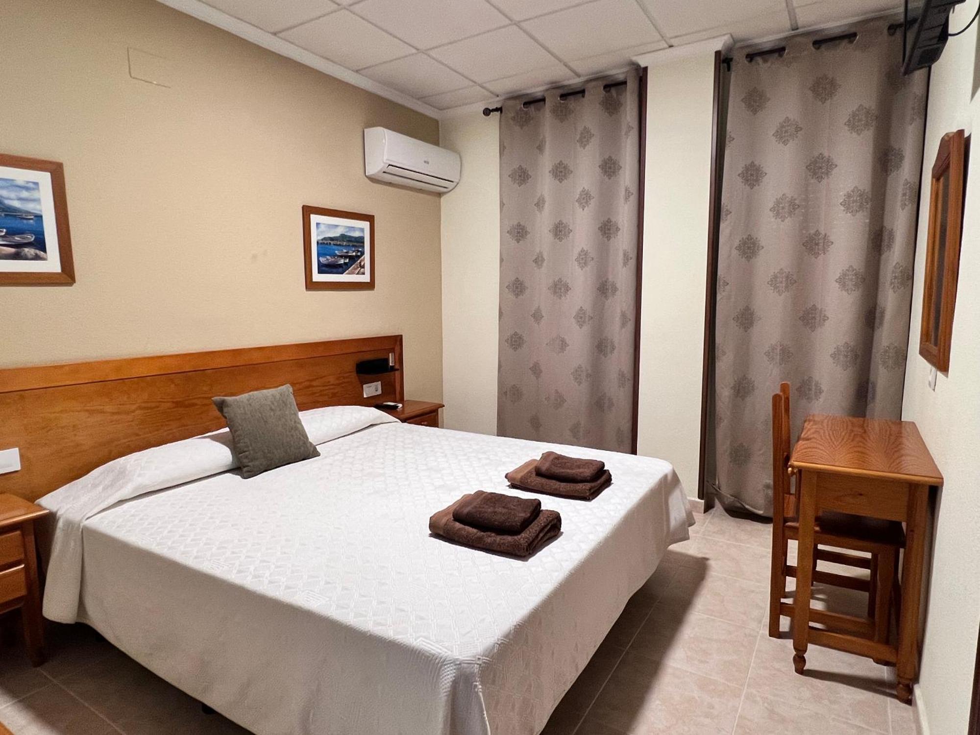 Hotel Don Juan Puente De Genave Luaran gambar