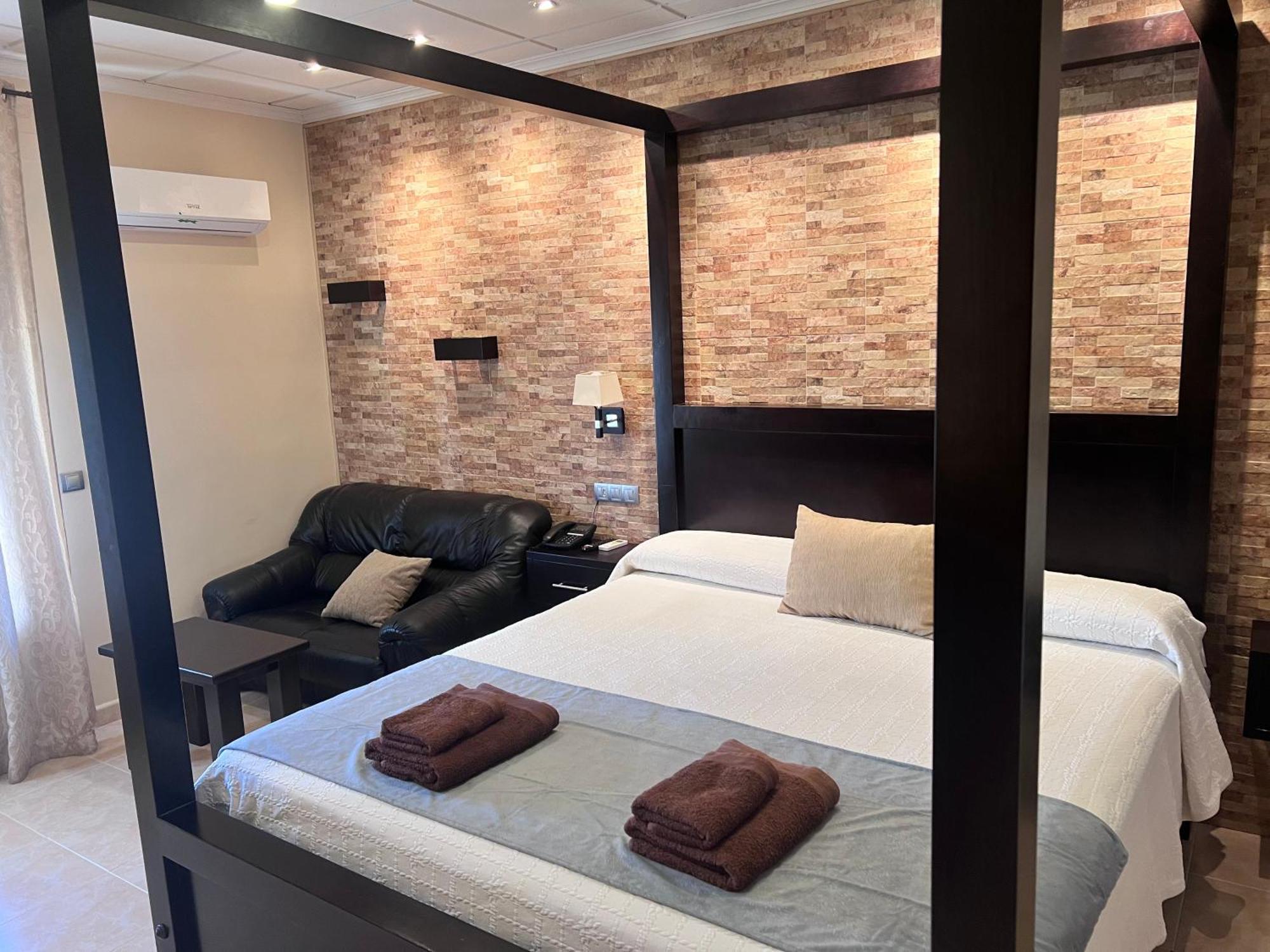 Hotel Don Juan Puente De Genave Luaran gambar