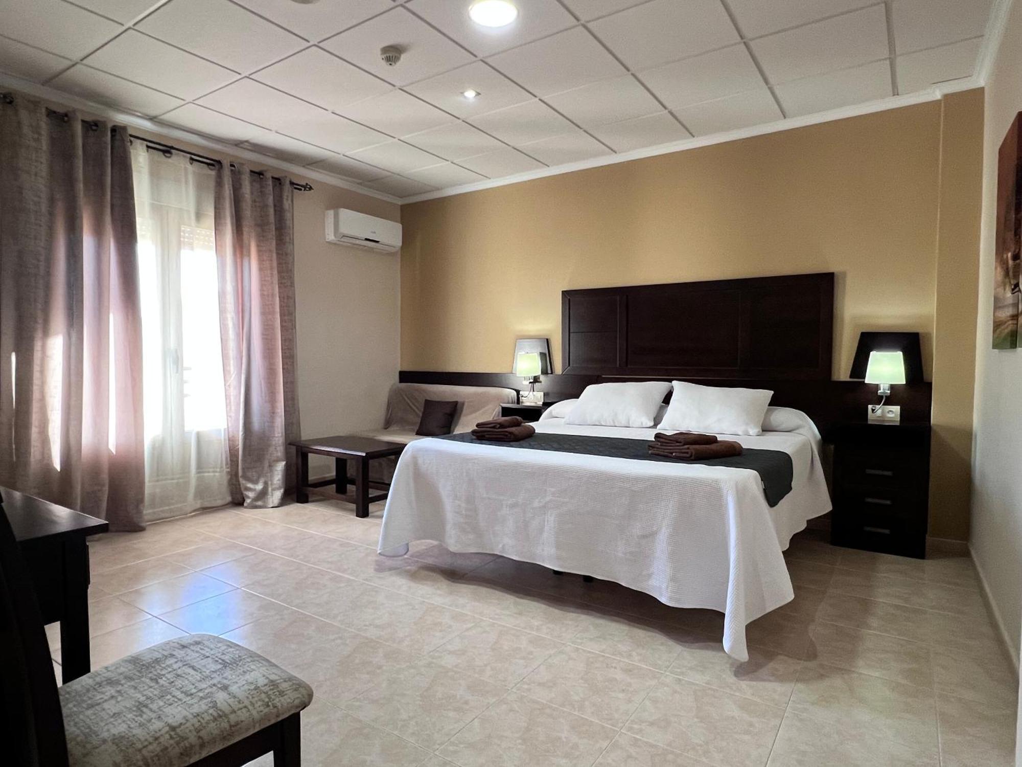 Hotel Don Juan Puente De Genave Luaran gambar
