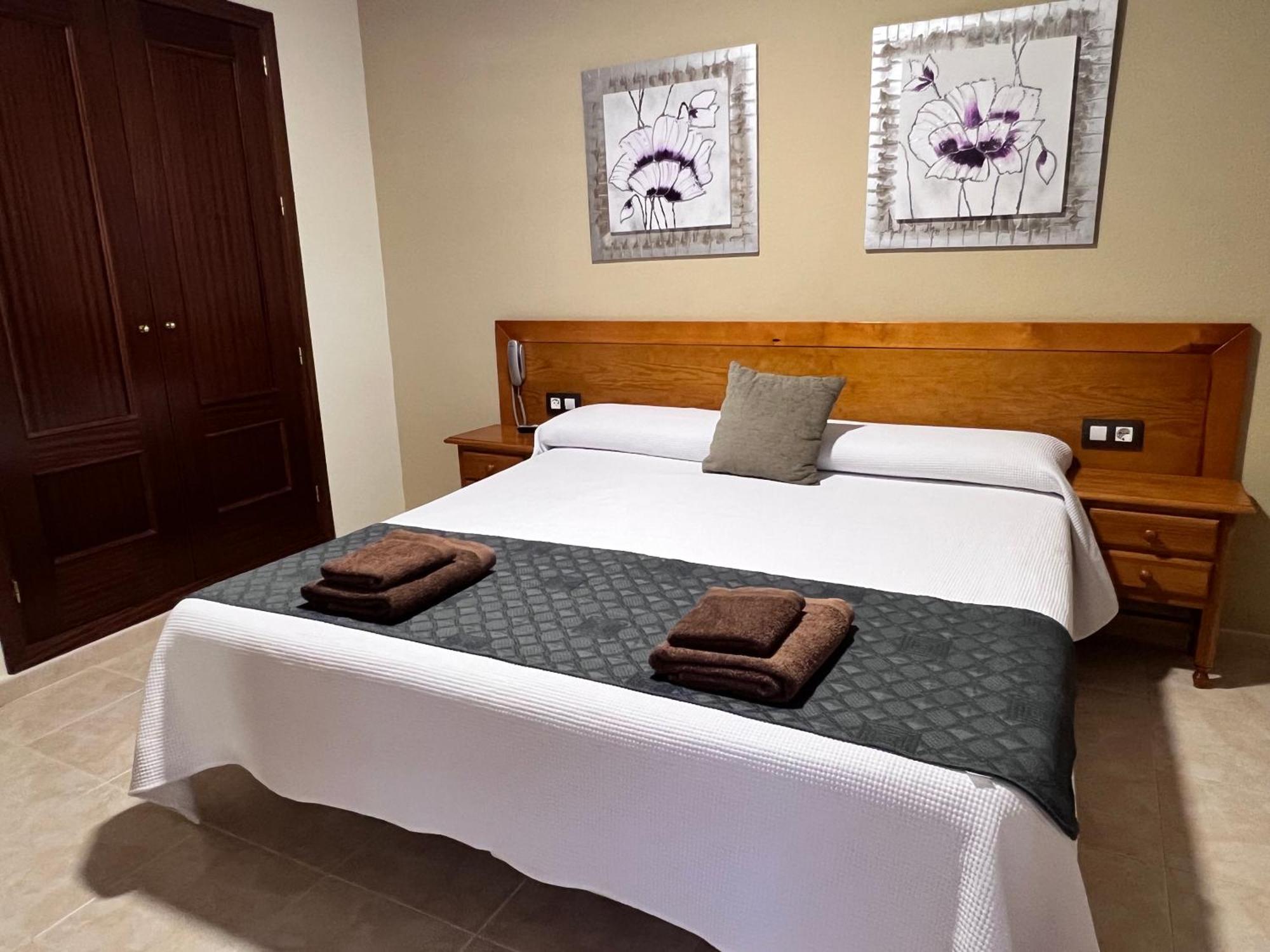 Hotel Don Juan Puente De Genave Luaran gambar